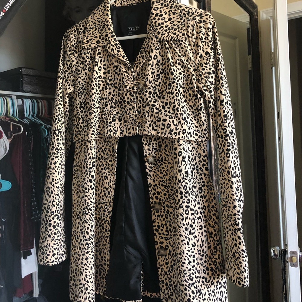 Leopard coat